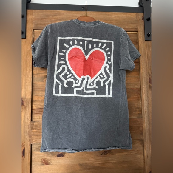 Keith Haring ripple Charcoal Logo T Medium - Picture 4 of 4
